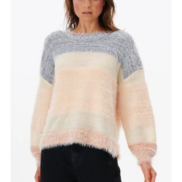 Rip Curl Fuzzy Oversized  Sweater MEDIUM Lambs Wool Boxy Balloon Sleeves $80 NEW - Picture 1 of 10